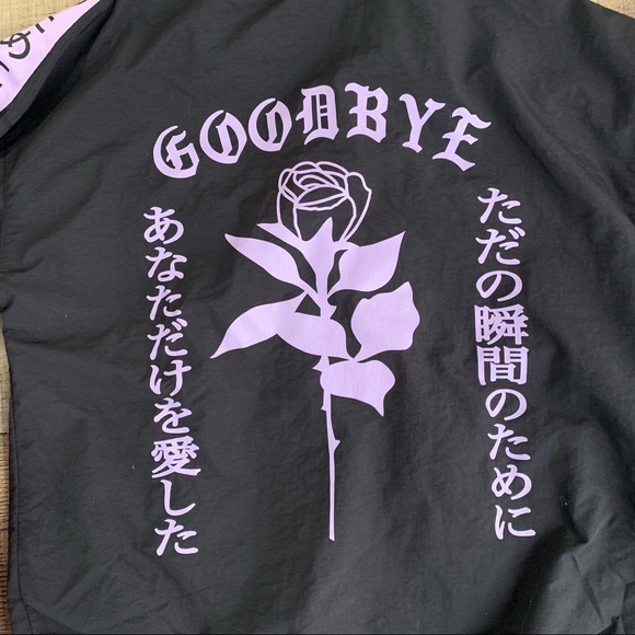 zumiez windbreaker, made by Samii Ryan 💜🖤 - Picture 6 of 8